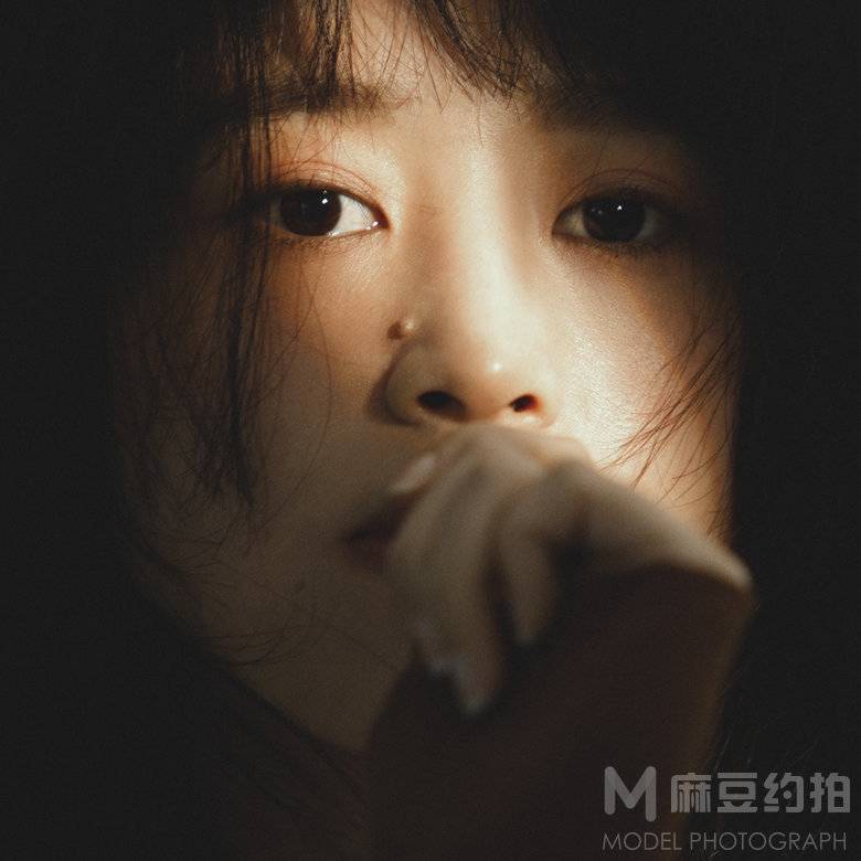 纪实模特