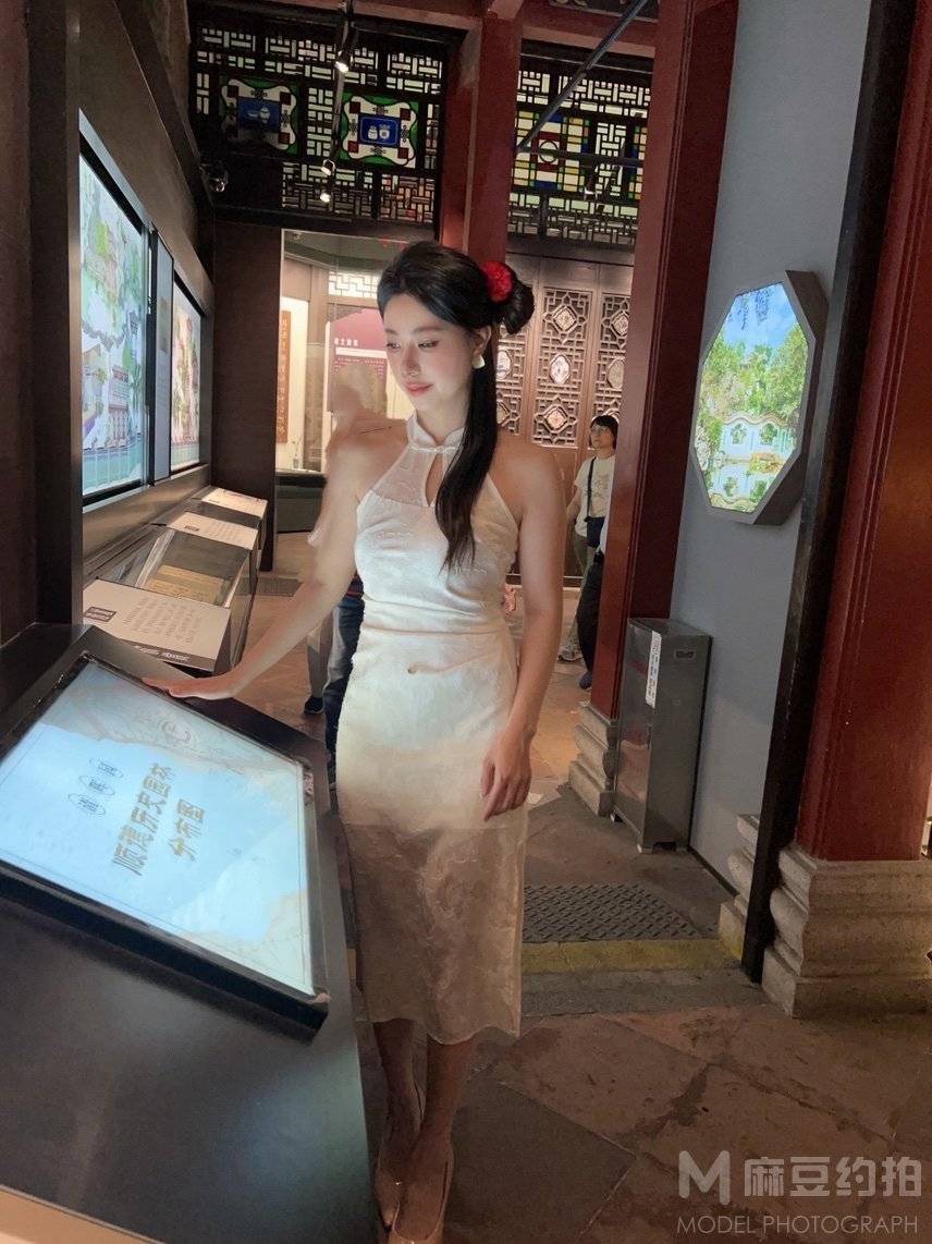 民国模特
