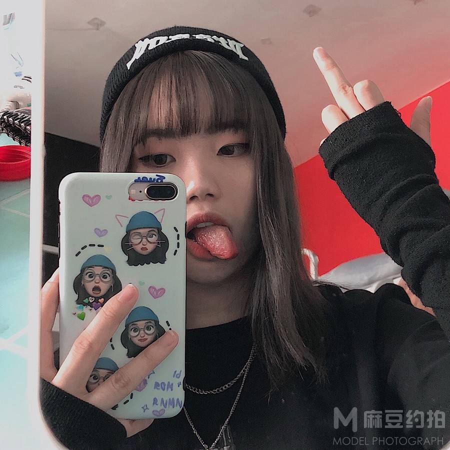 暗黑模特