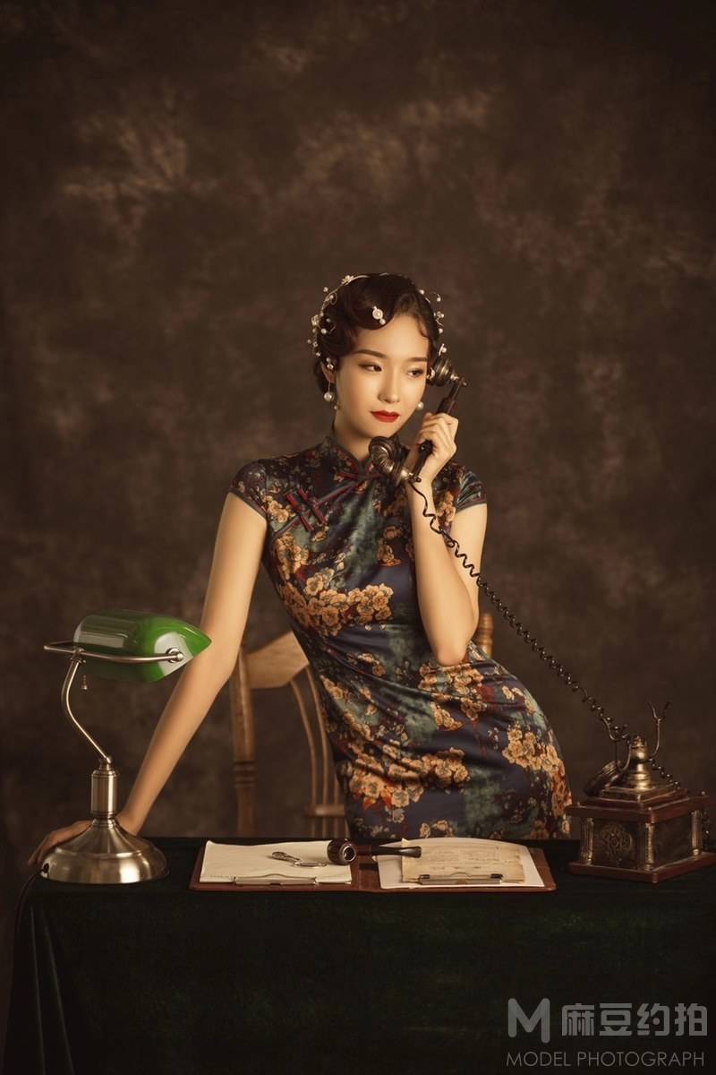 民国模特