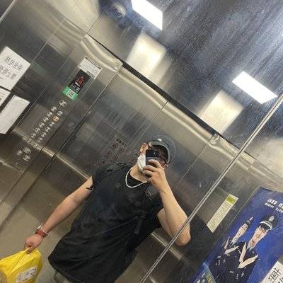 黑白模特