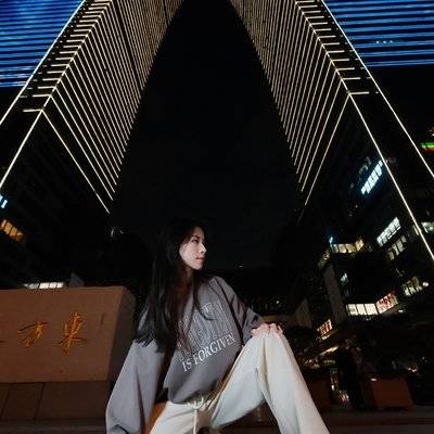 夜景模特