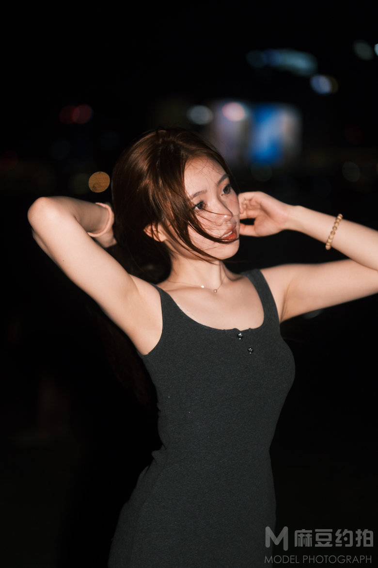 夜景模特
