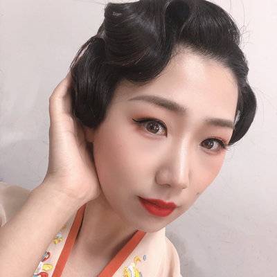 民国模特