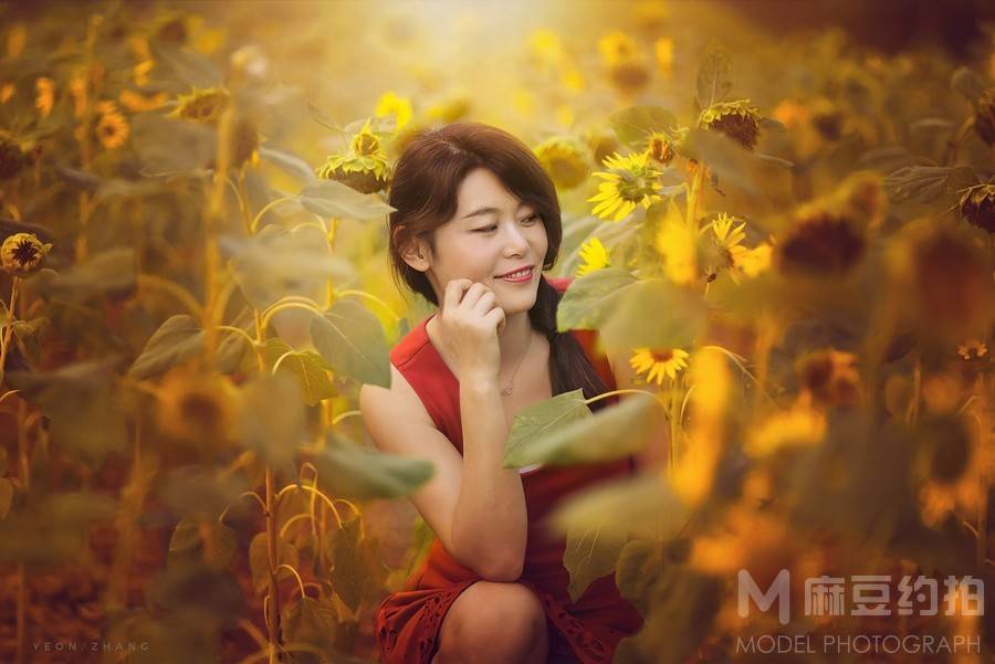 情绪模特
