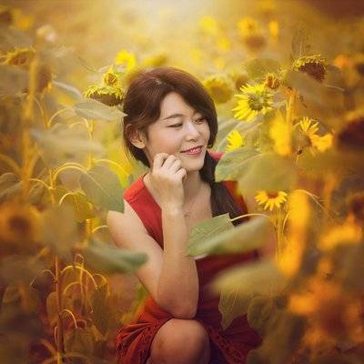 情绪模特