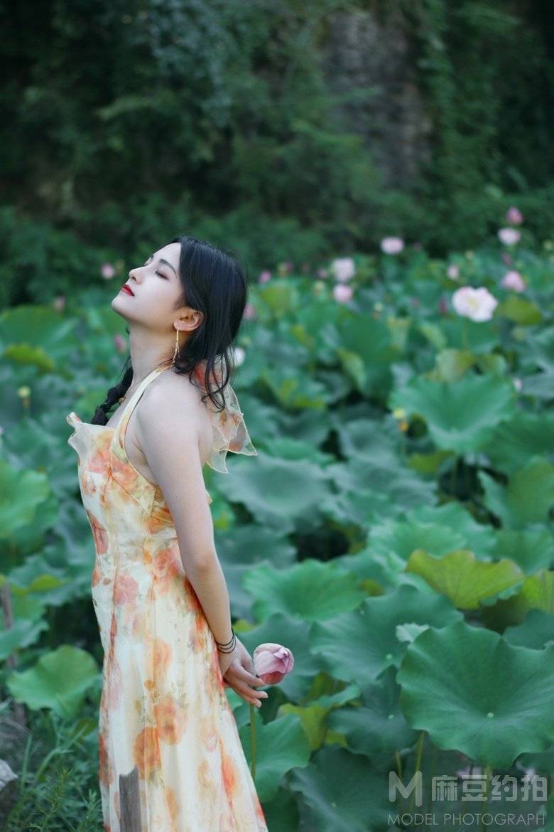 纪实模特