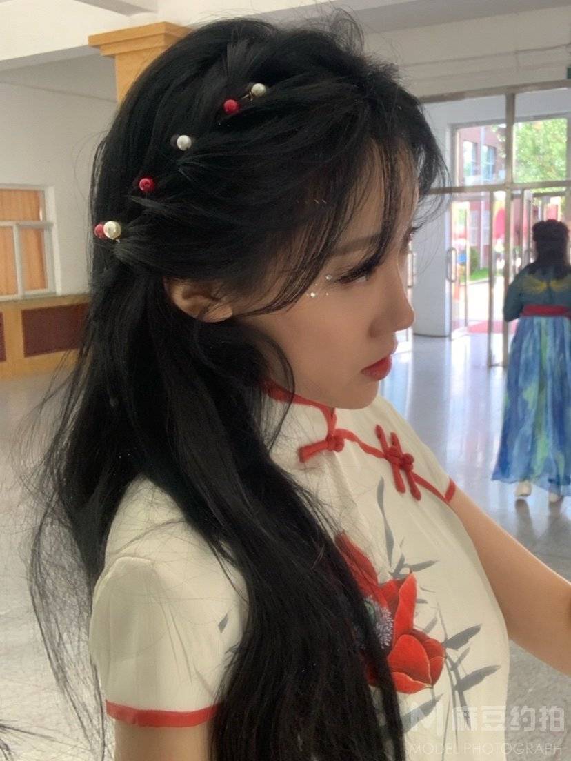 少女模特