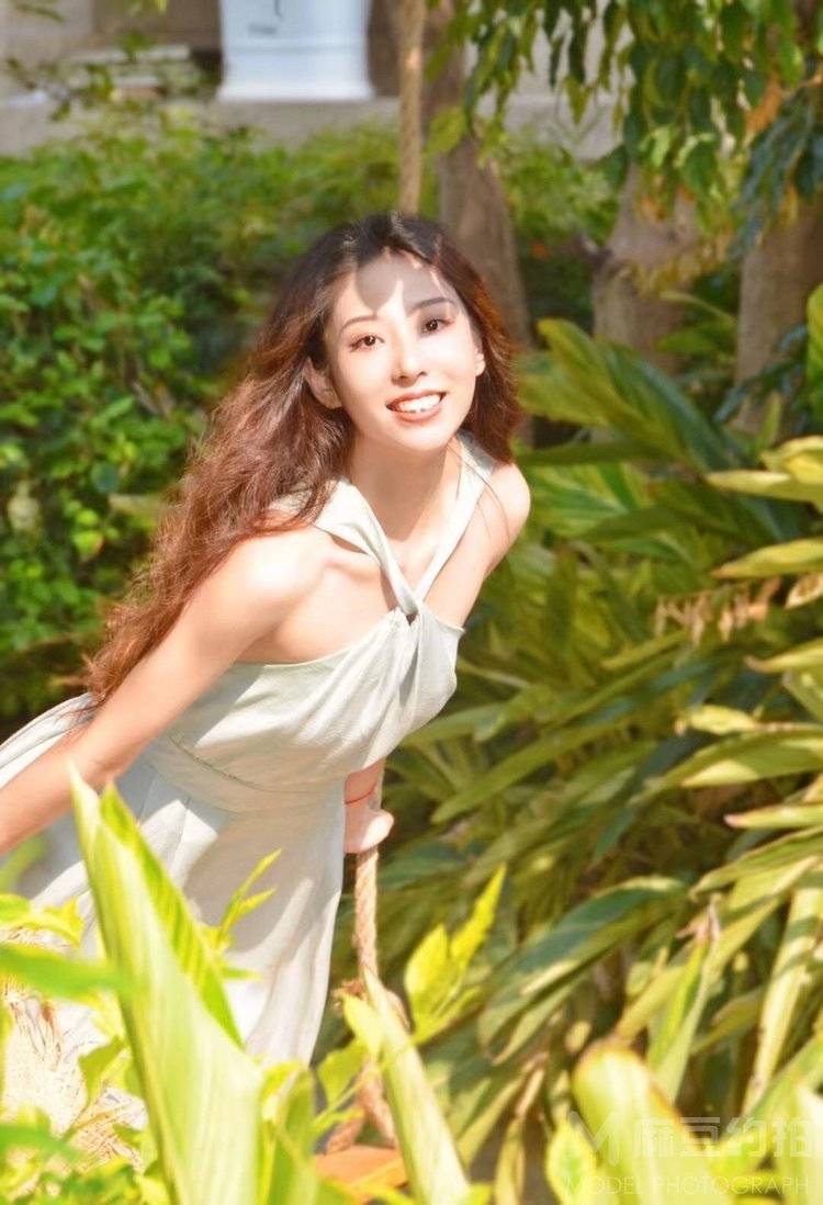 纪实模特