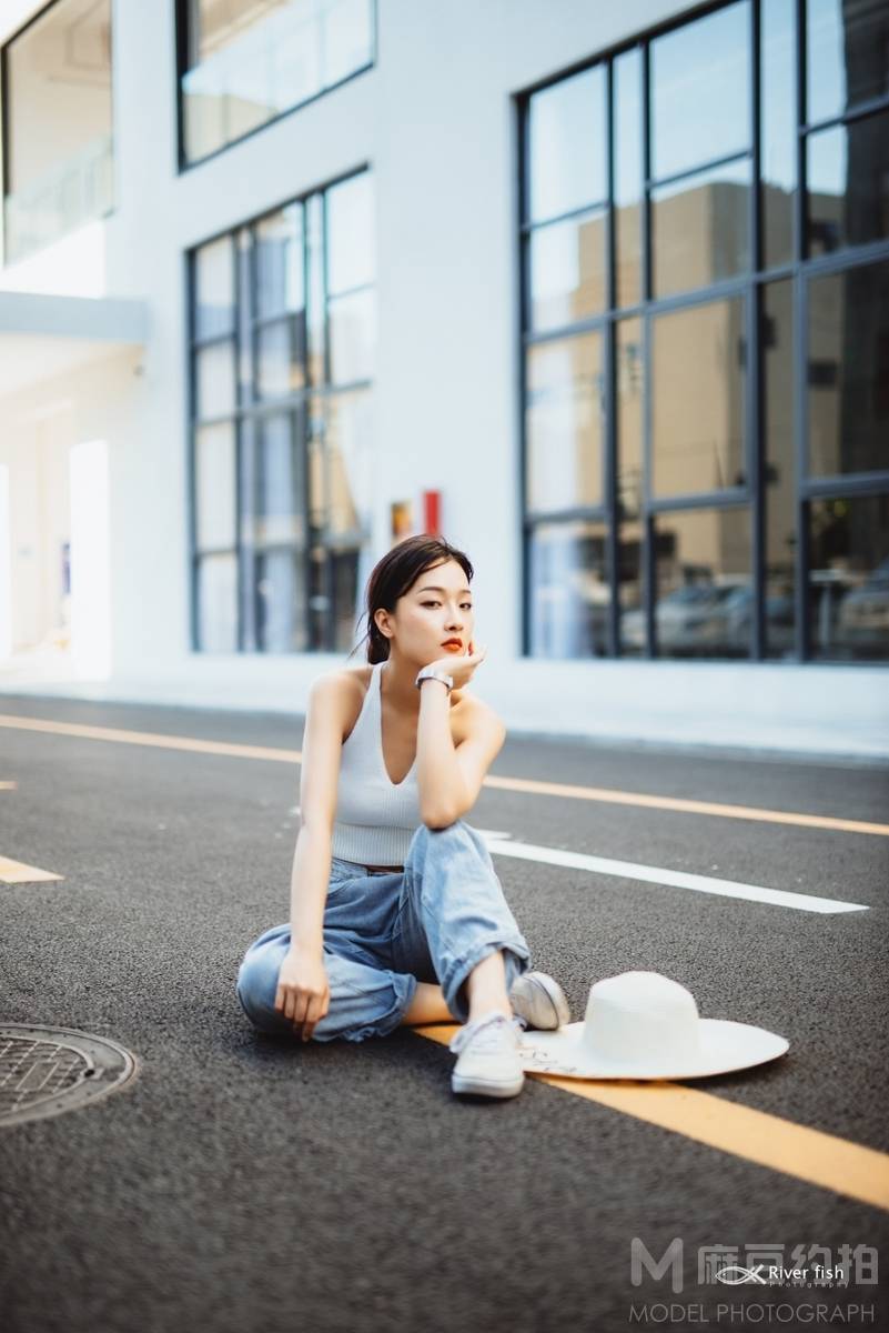 胶片模特