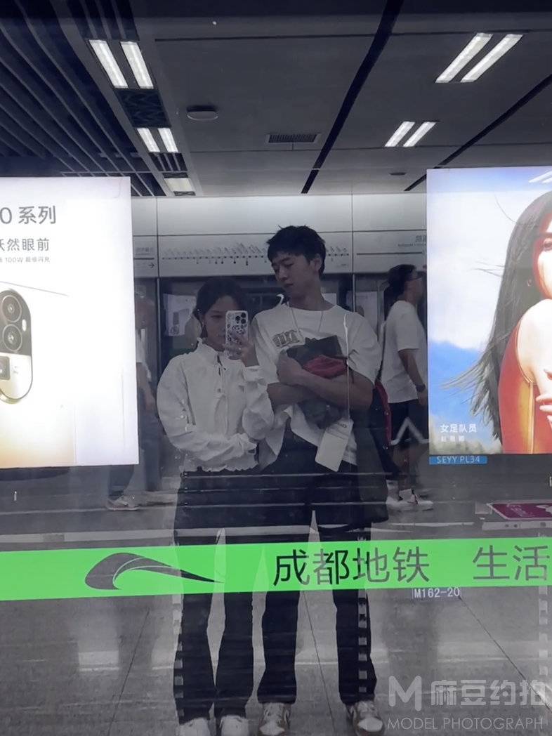 情侣模特