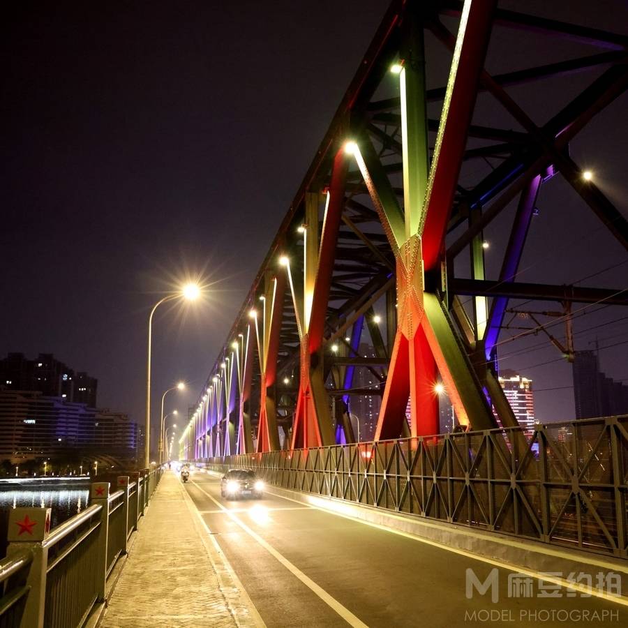 夜景模特