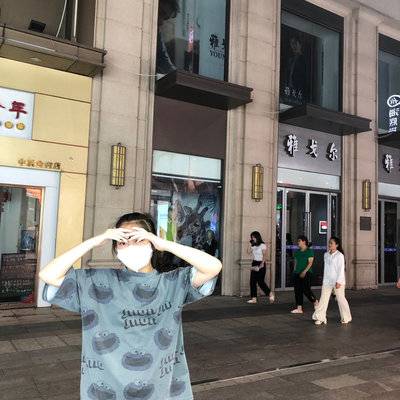 清新模特