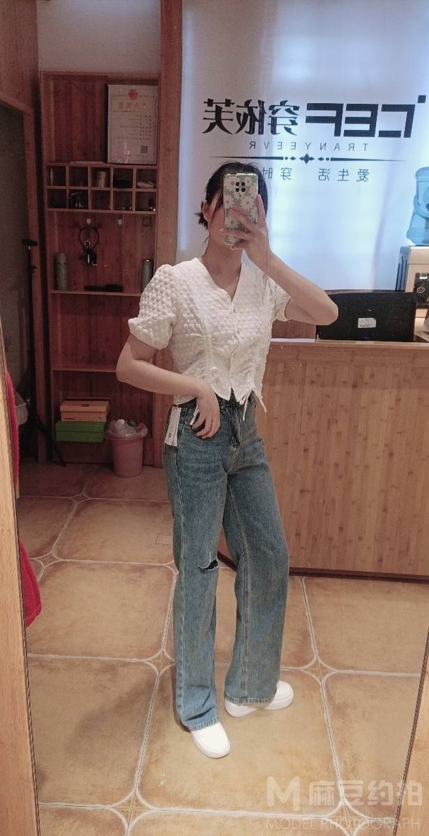 少女模特