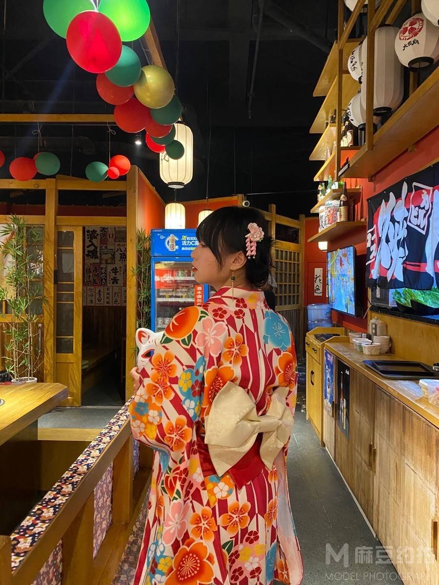 和服模特