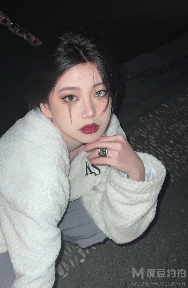 妆容模特