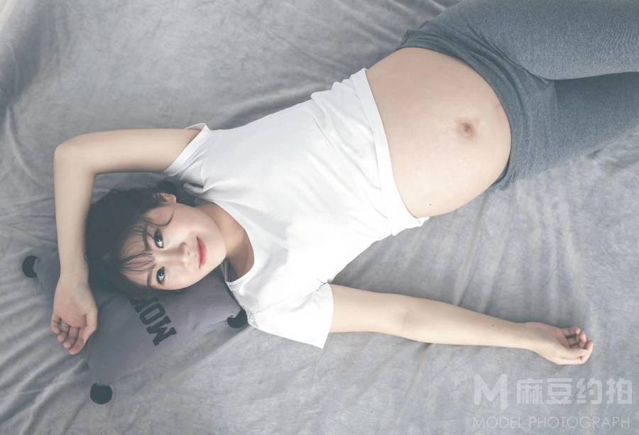 孕照模特
