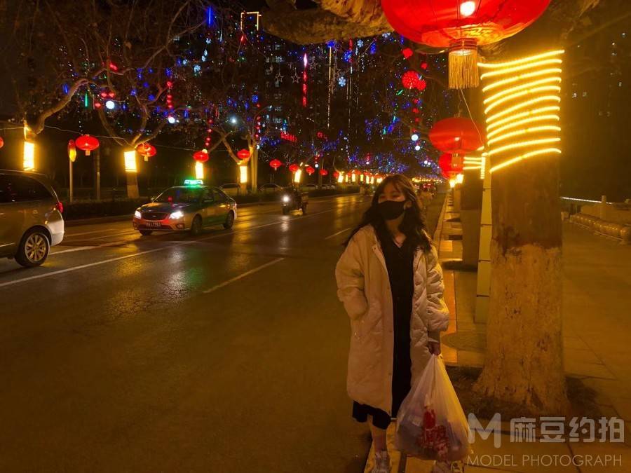 清新模特