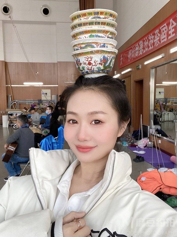 妆容模特