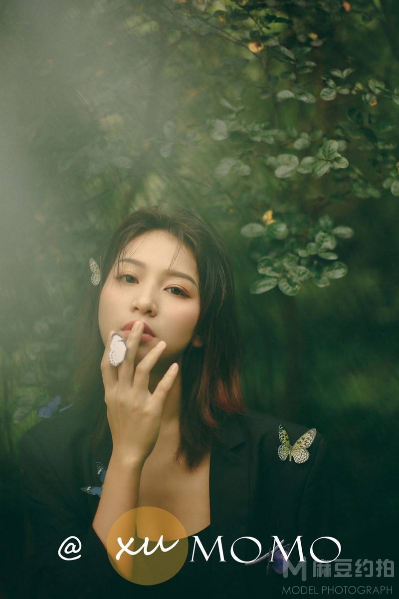 妆容模特