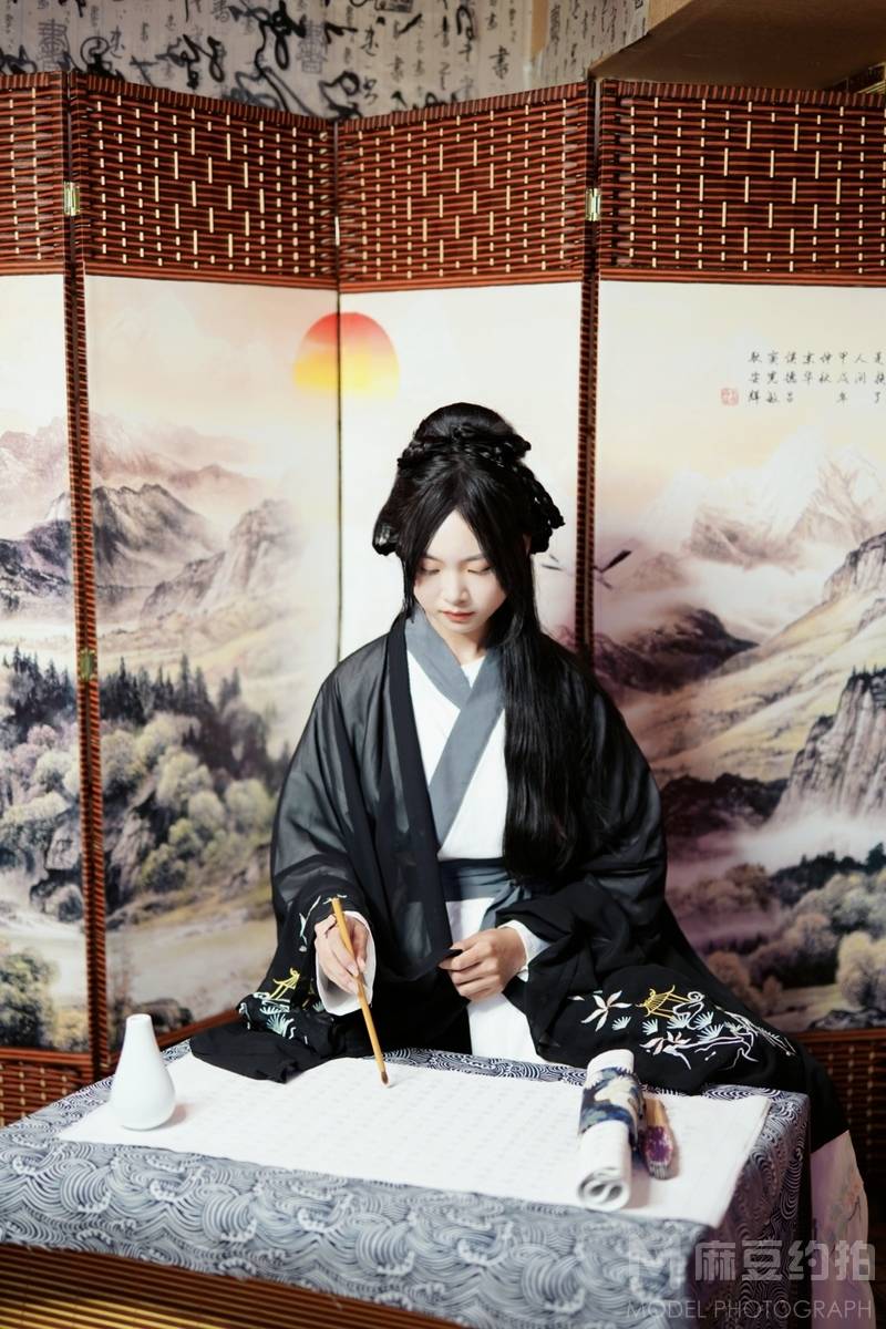 汉服模特