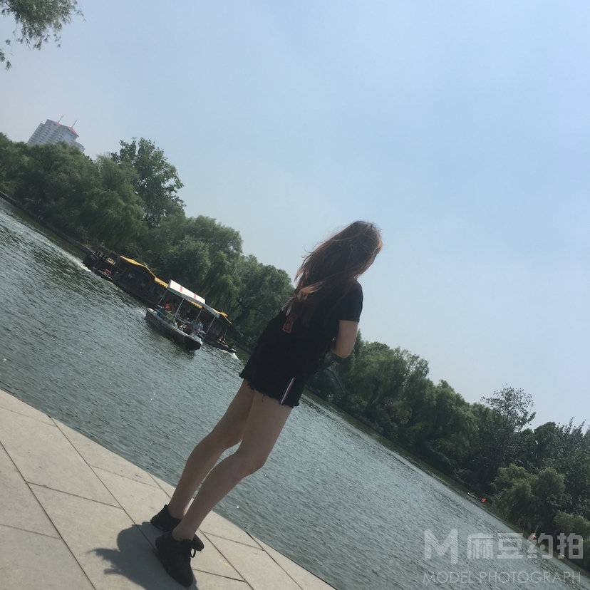 纪实模特