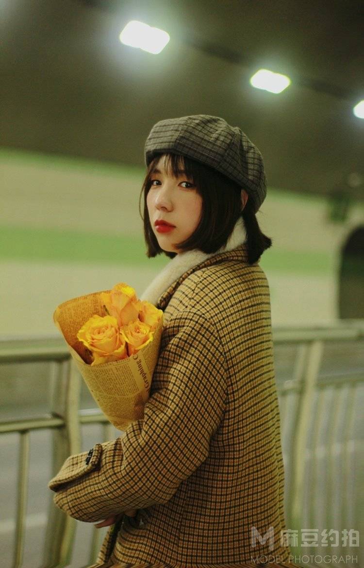 情绪模特