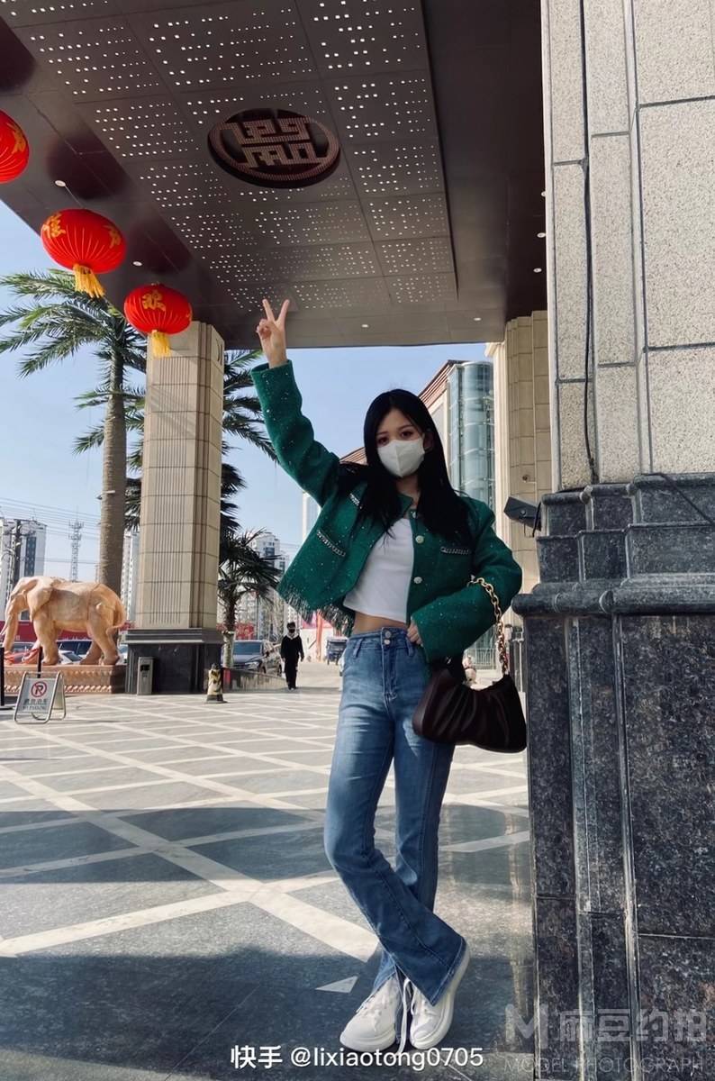 妆容模特