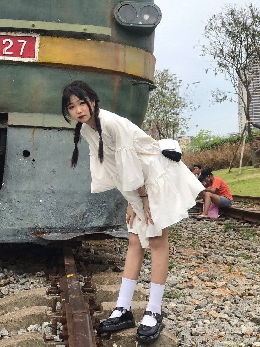 清新模特