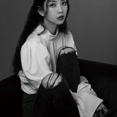 黑白模特