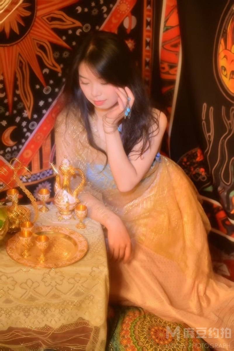 民国模特