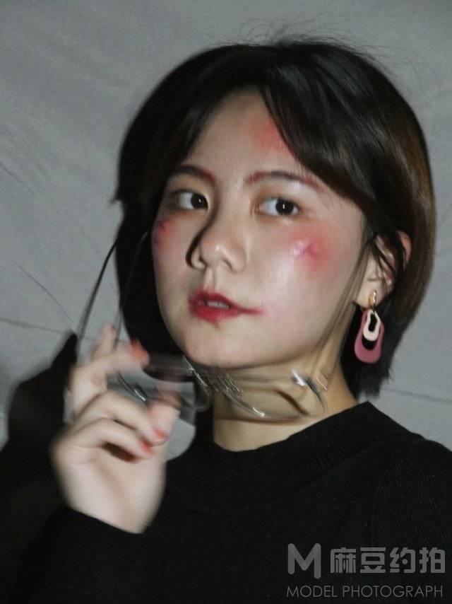 妆容模特