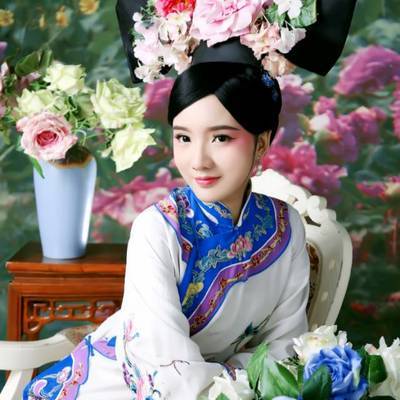 汉服模特
