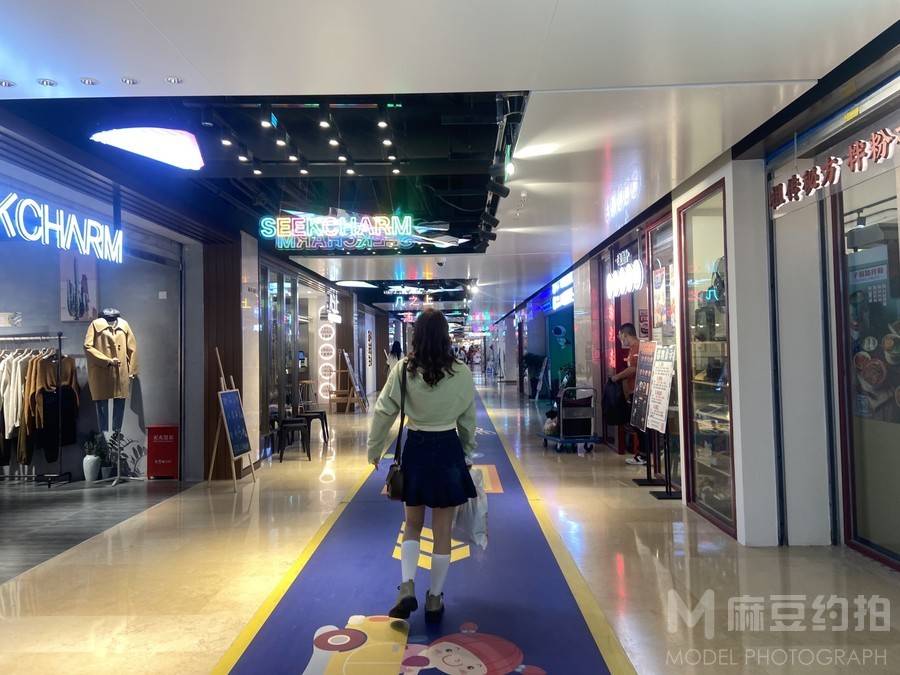 少女模特