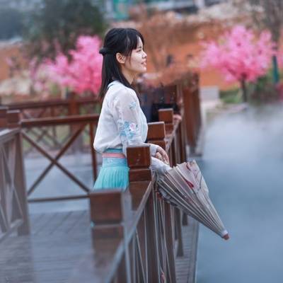 汉服模特