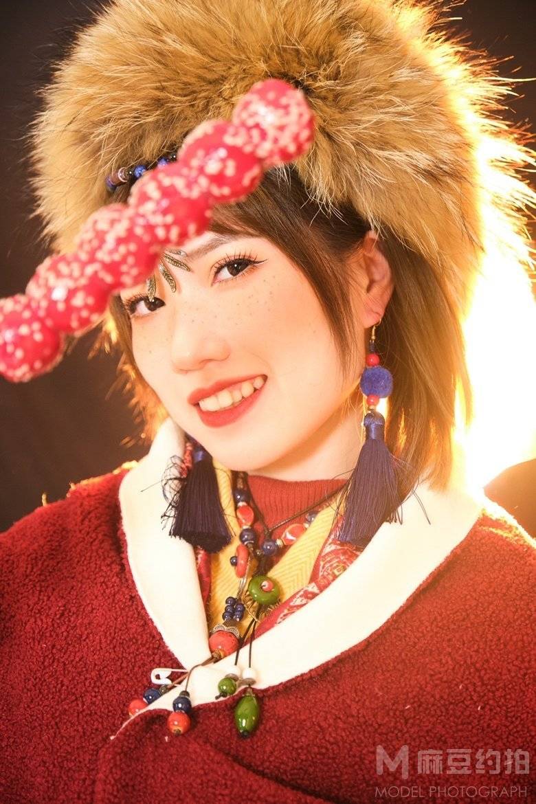情绪模特