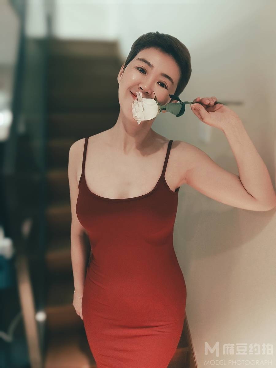 宝丽来模特