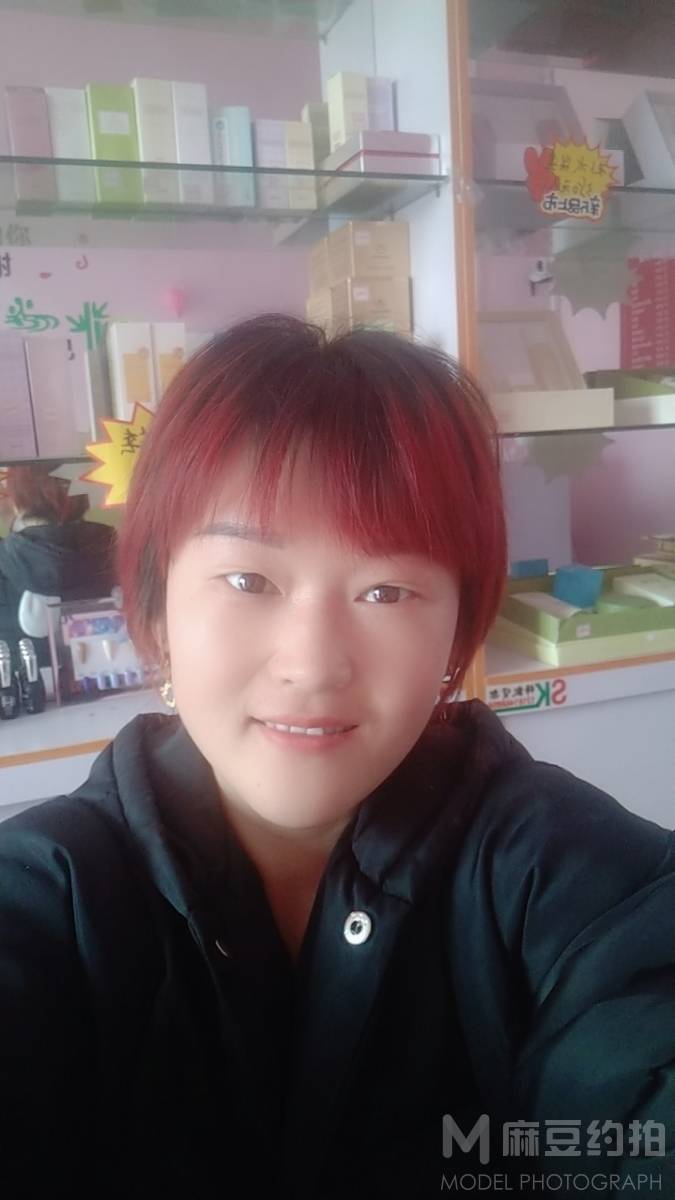 清新模特