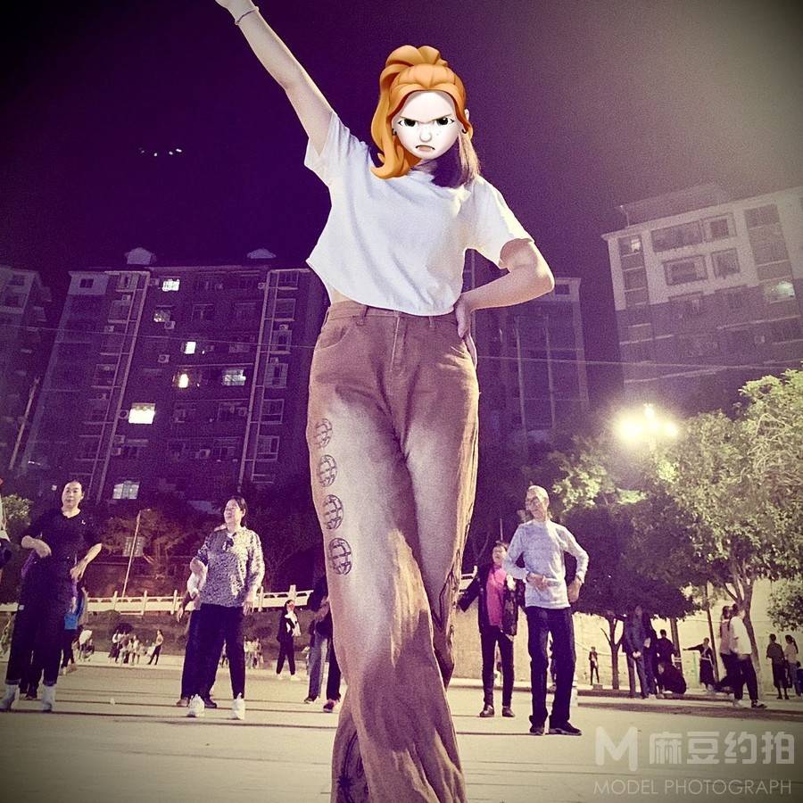 校园模特