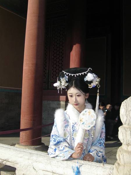 汉服模特