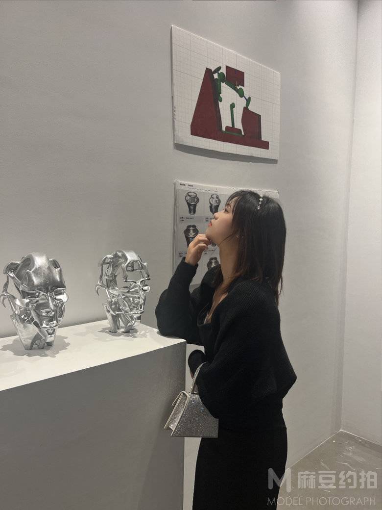 纪实模特