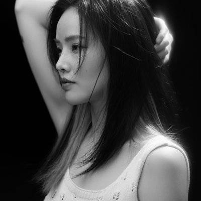 黑白模特
