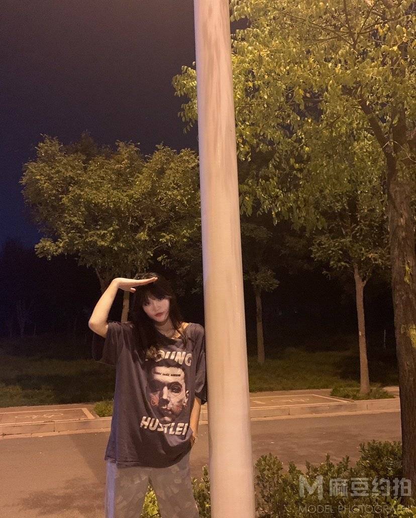 夜景模特