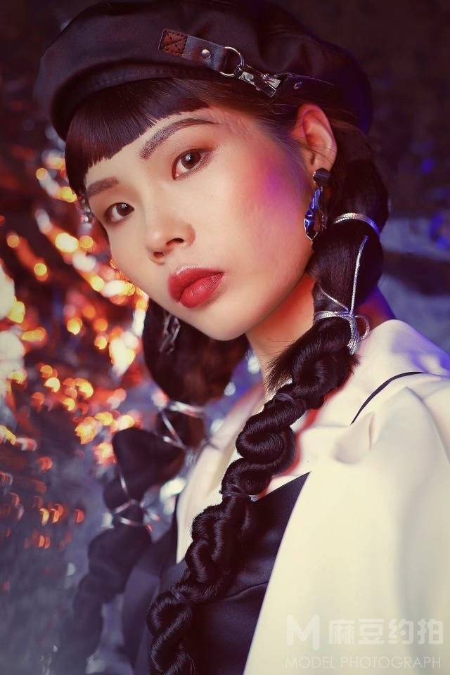 黑白模特
