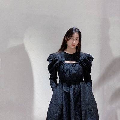 黑白模特