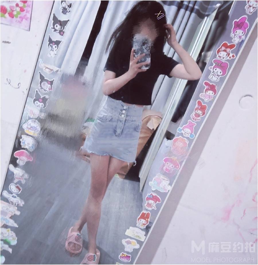 胶片模特
