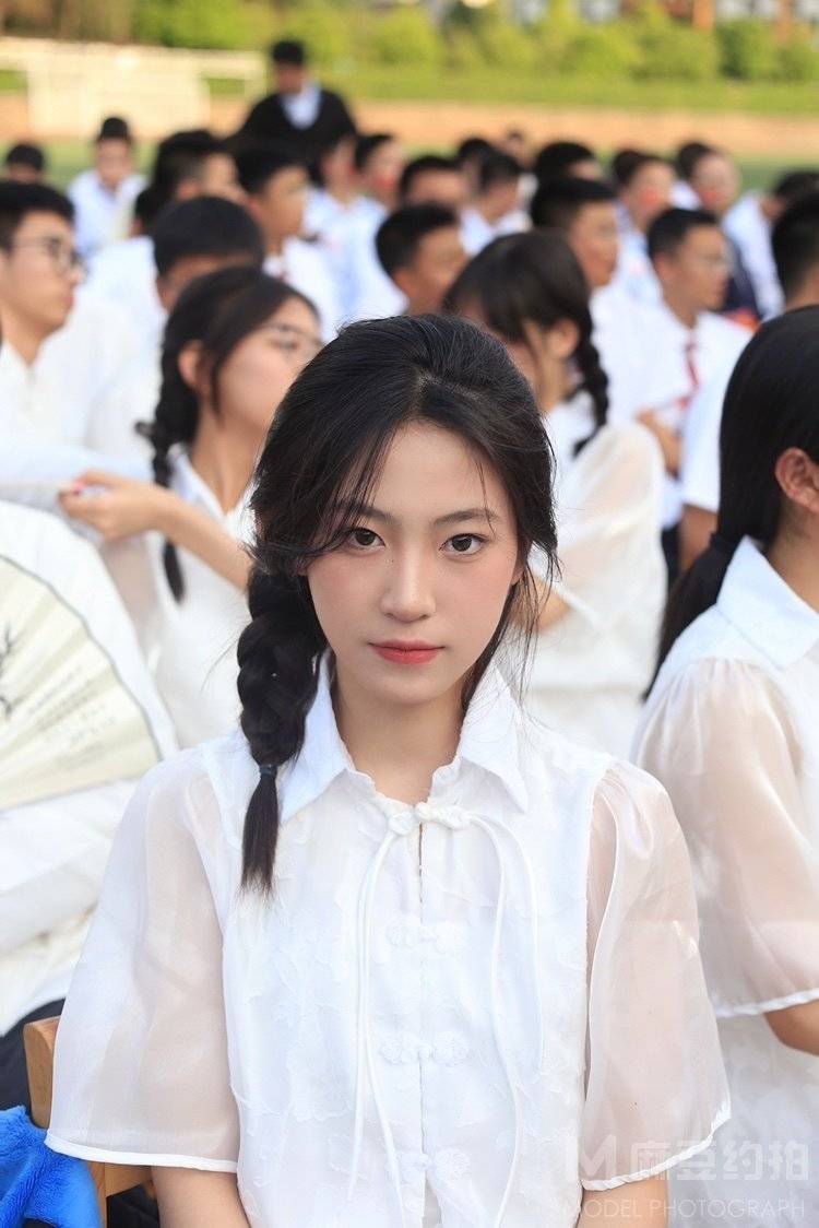胶片模特