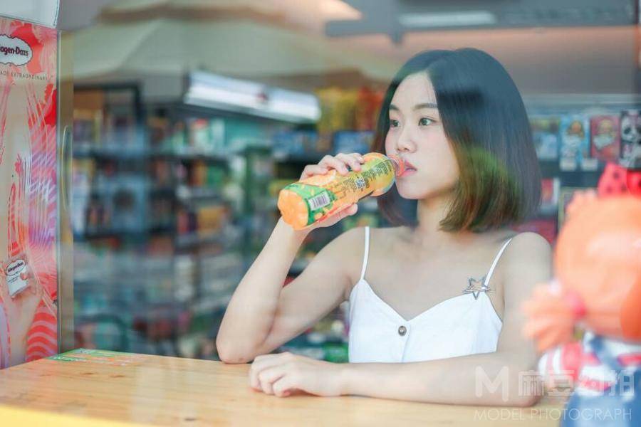 清新模特