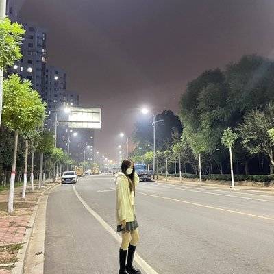 夜景模特