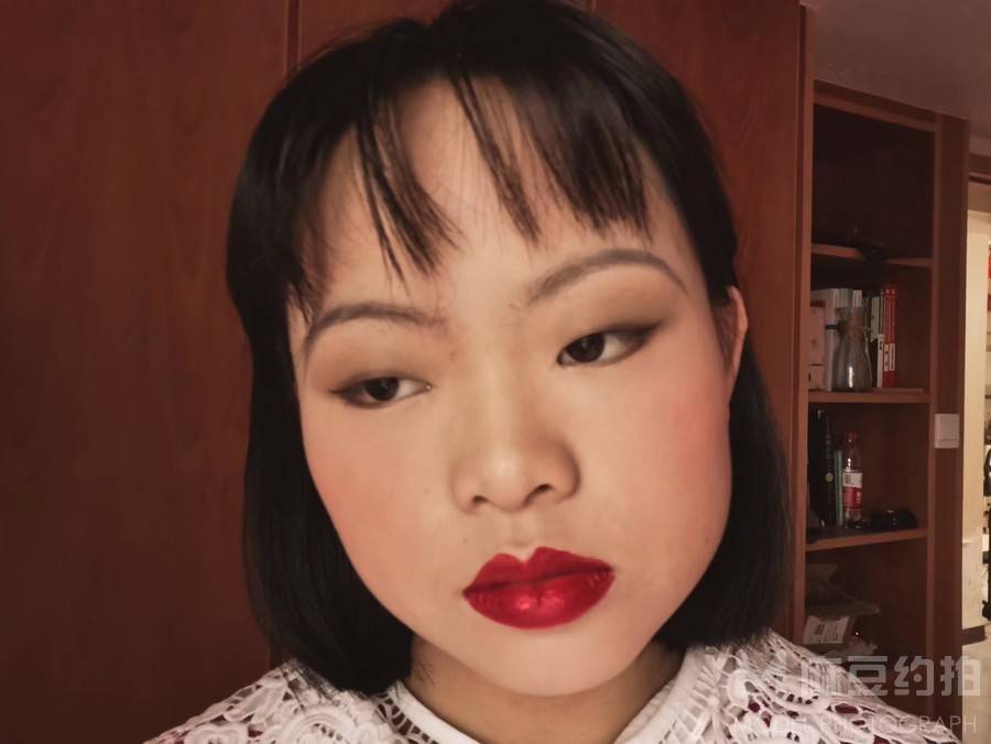 妆容模特